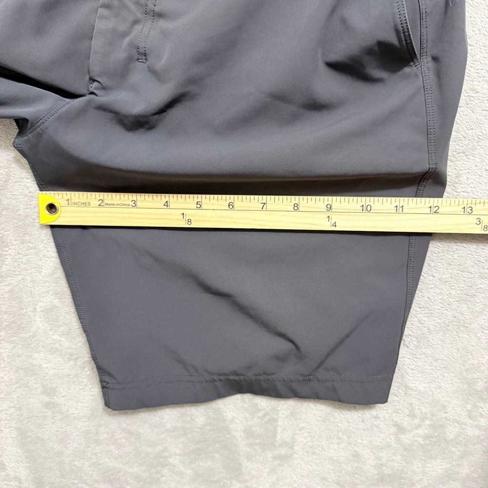 Lululemon Swim Commission Shorts Men 34 9" Gray Performance Hybrid Beach EUC - Picture 10 of 12